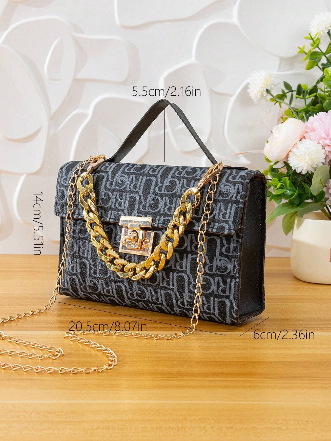 Quilted Square Bag Chain Decor Satchel Bag for Women Quilted Crossbody Bag Fashionable Chain Clutch Bag Shoulder Bag Square Bag Satchel Bag