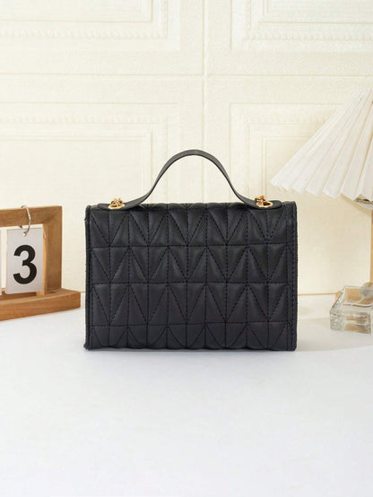 Quilted Square Bag Chain Decor Satchel Bag for Women Quilted Crossbody Bag Fashionable Chain Clutch Bag Shoulder Bag Square Bag Satchel Bag